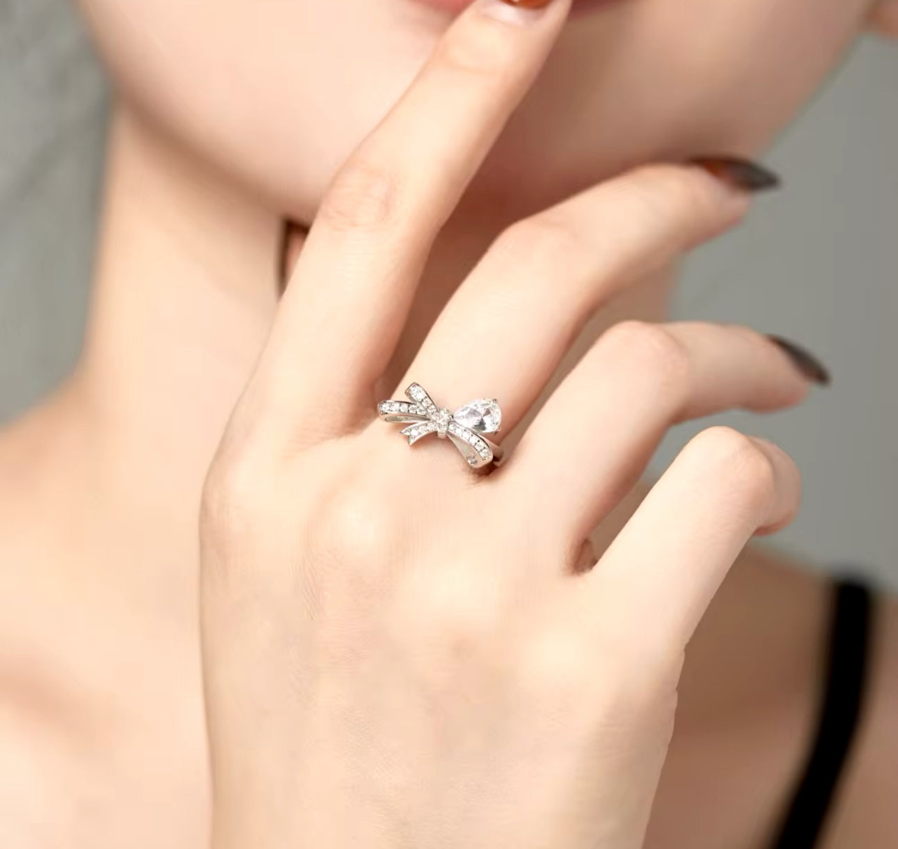 Paris Bow Design Ring
