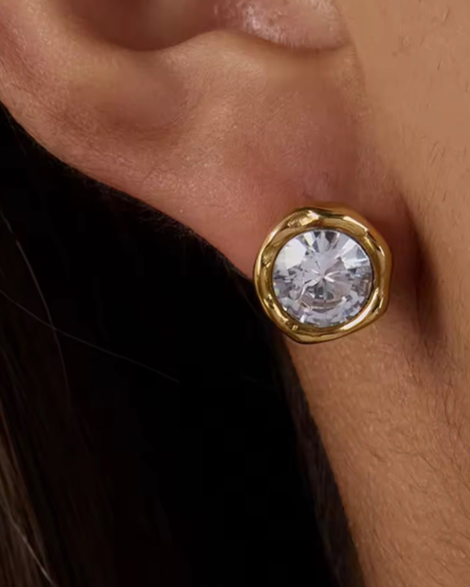 Kim Stud Earrings