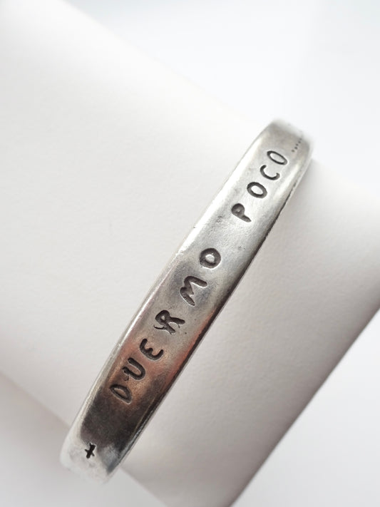 Spanish Dreamer Quote Bangle