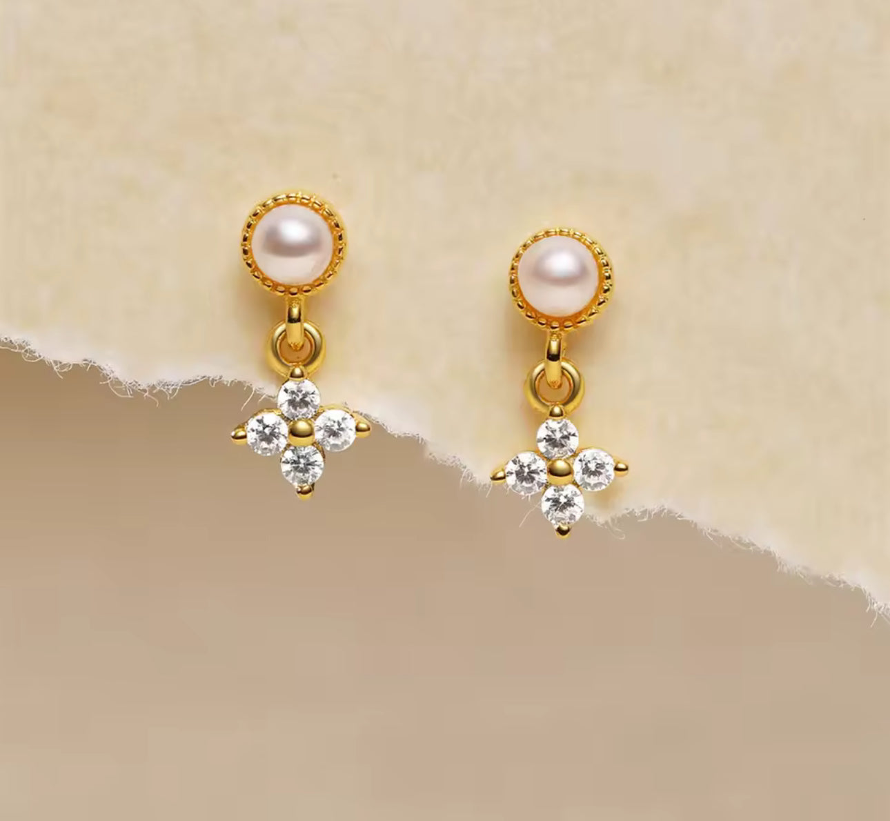 Vino Blanco Pearl Earrings