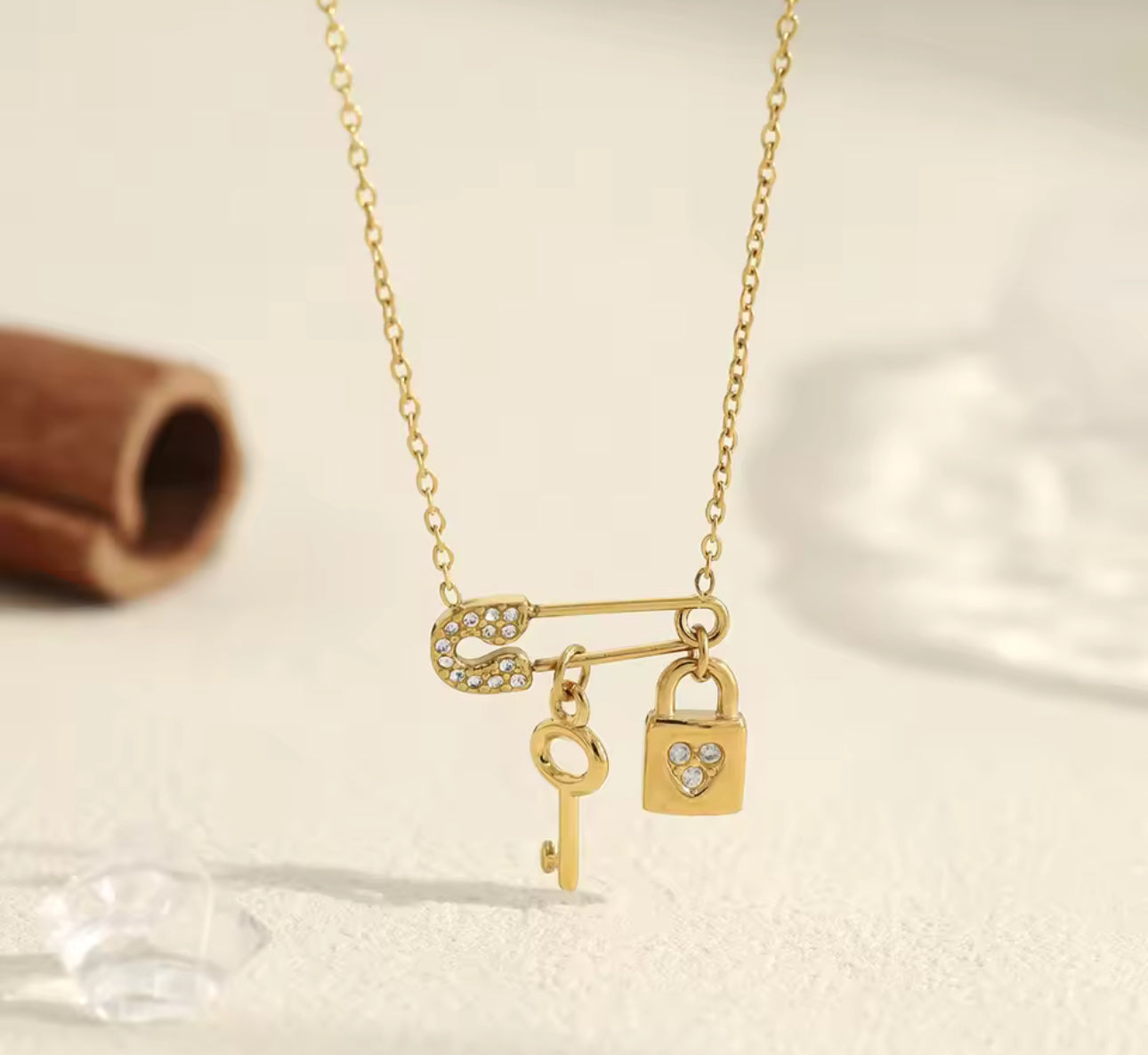 Unlock my heart necklace