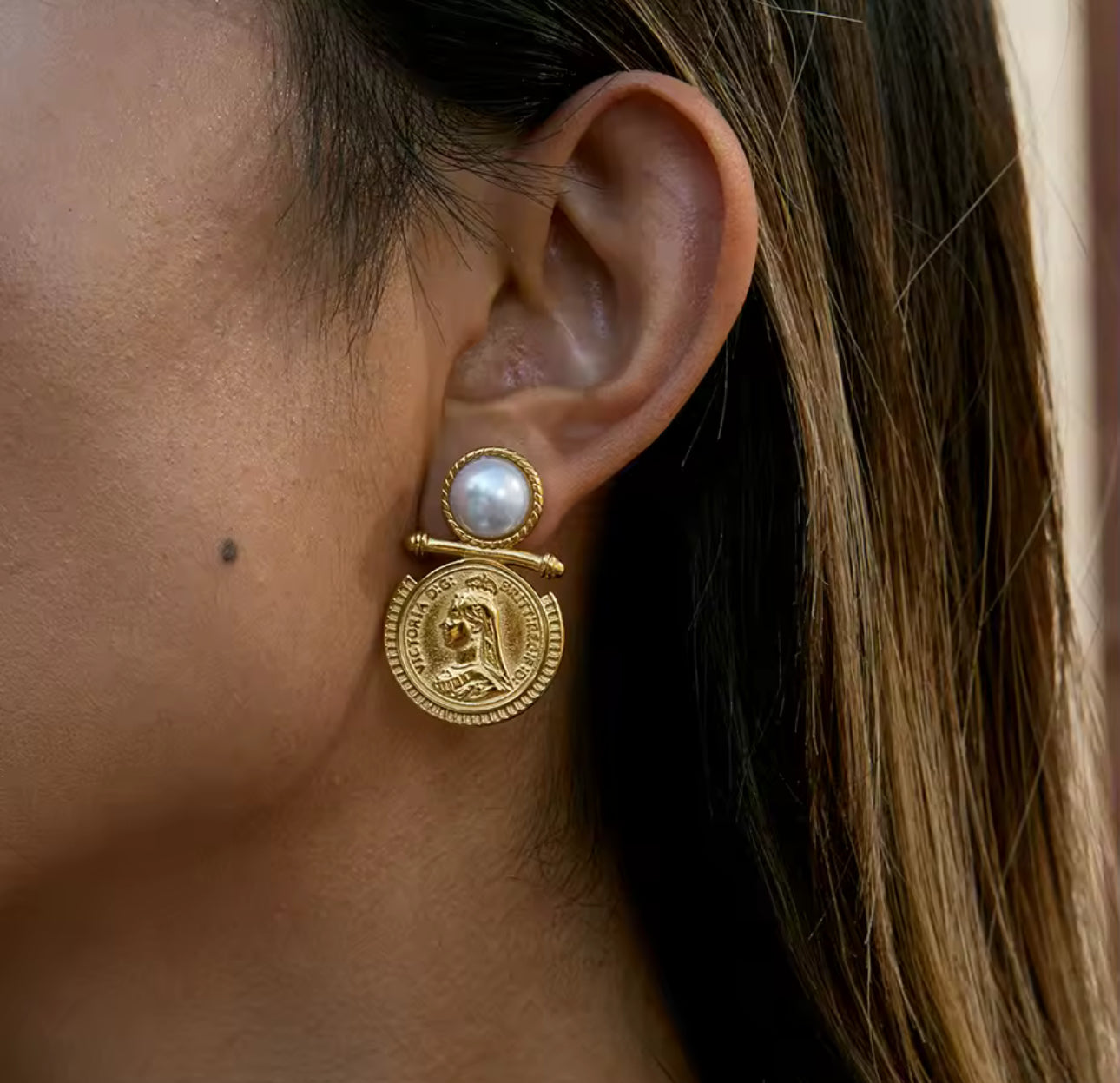 Victoria Coin Pearl Earrings