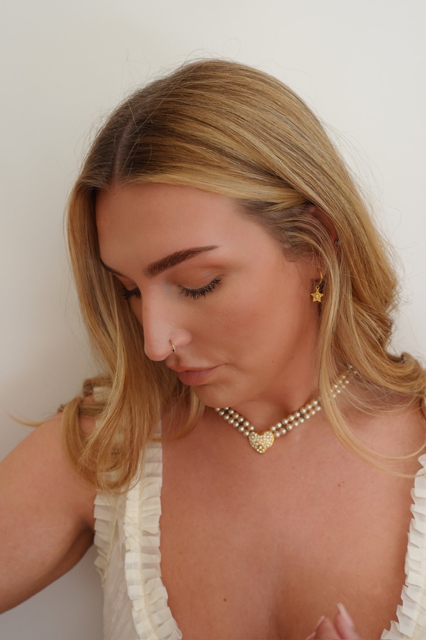 Vintage Pearl Heart Choker Necklace