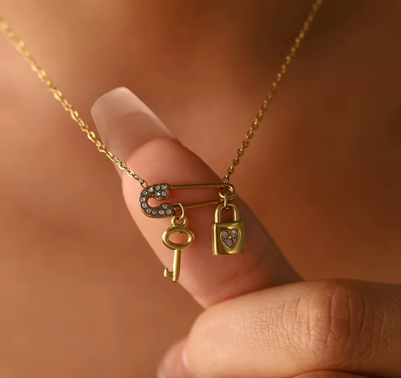 Unlock my heart necklace