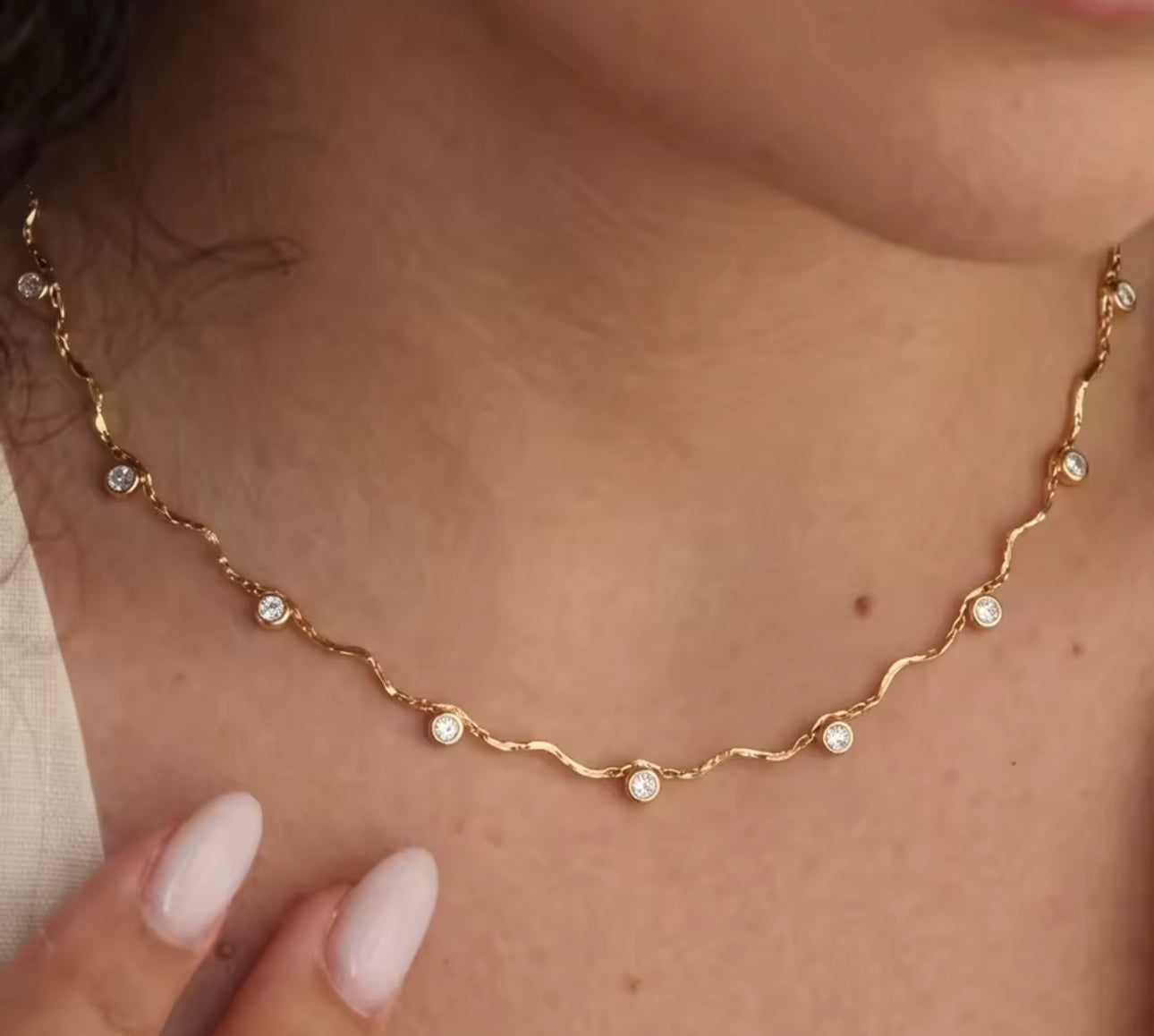 Orla Wave Chain Necklace