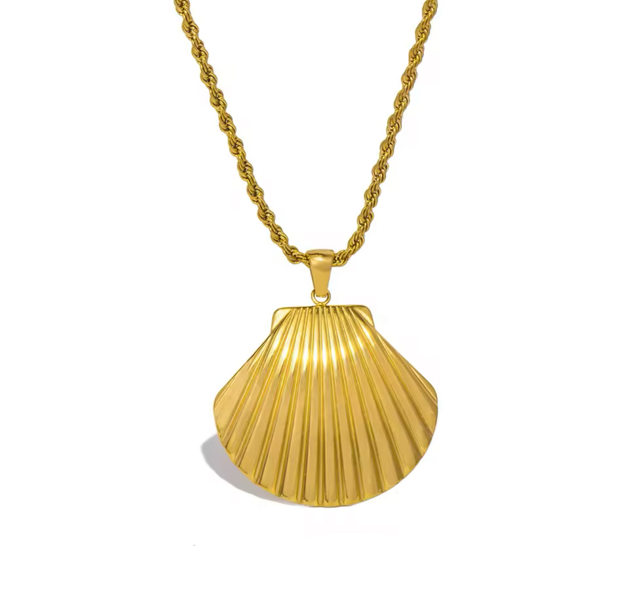 The Iconic Shell Pendant Necklace