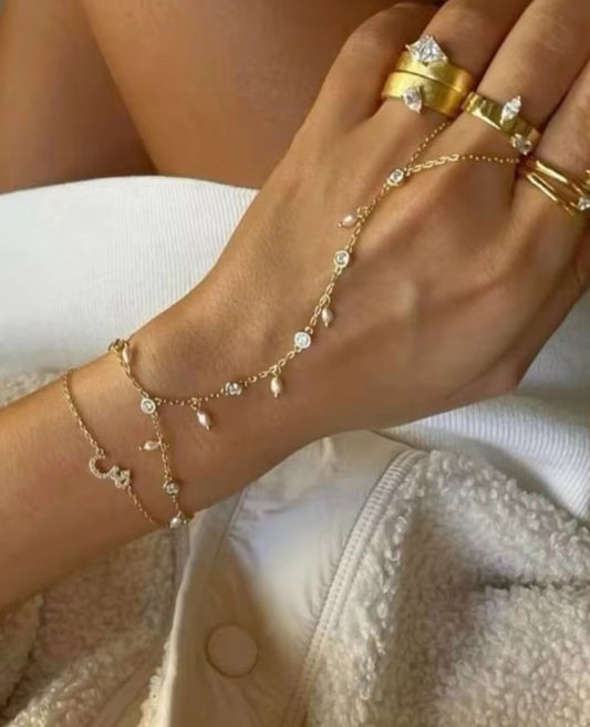 Pearl Party Hand Chain
