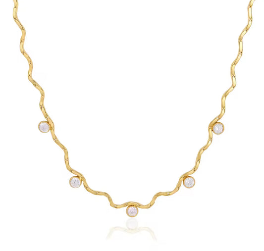 Orla Wave Chain Necklace